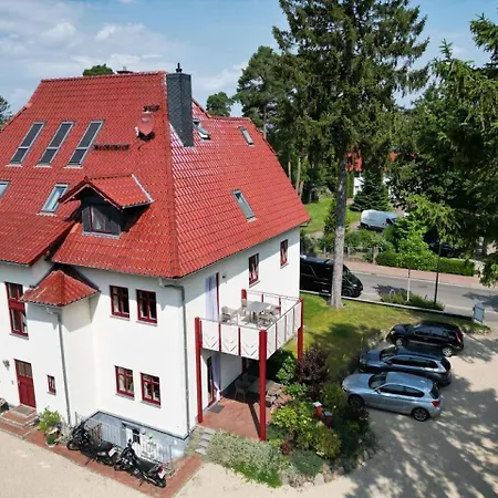 Zollernhoehe * Waren (Mueritz)